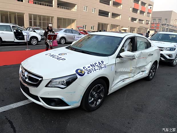 北京汽车 绅宝D60 2014款 1.8T 手动精英型