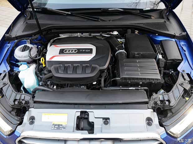 奥迪(进口) 奥迪S3 2015款 S3 2.0T Limousine 奥迪(进口) 奥迪S3 2015款 S3 2.0T Limousine