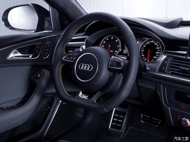 奥迪RS 奥迪RS 6 2015款 RS 6 Avant Exclusive