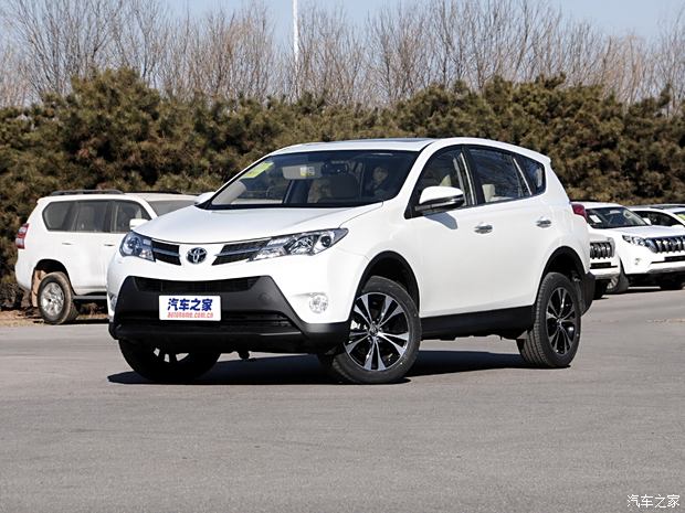 一汽丰田 一汽丰田RAV4 2015款 2.5L 自动四驱精英版