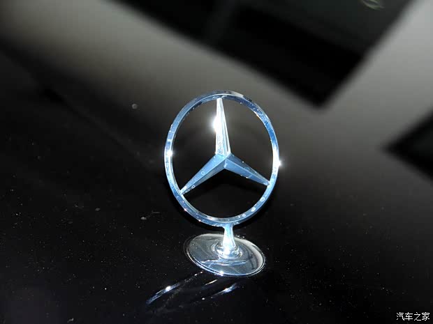 北京奔驰 奔驰E级 2015款 E 180 L 北京奔驰 奔驰E级 2015款 E 180 L