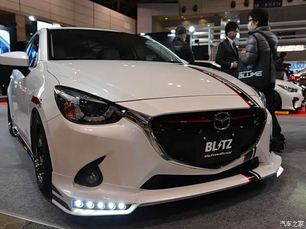 马自达(进口) 马自达2(海外) 2015款 两厢 基本型 马自达(进口) 马自达2(海外) 2015款 两厢 基本型