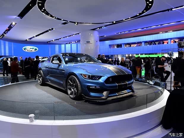 福特(進(jìn)口) 野馬 2015款 Shelby GT350R