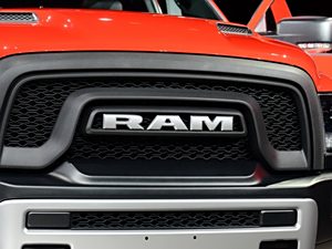 (M(jn)) Ram 2015 1500 Rebel