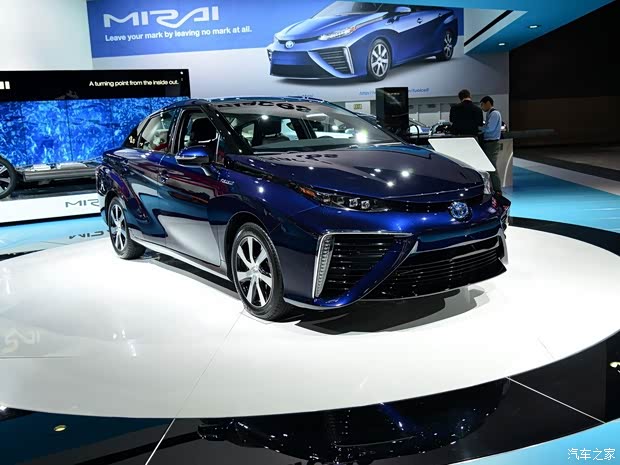 丰田(进口) Mirai 2015款 基本型 丰田(进口) Mirai 2015款 基本型