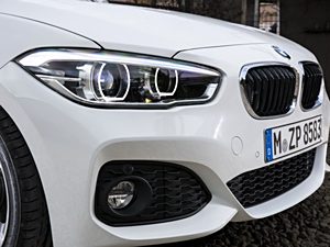 R(M(jn)) R1ϵ 2015 125i M Sport