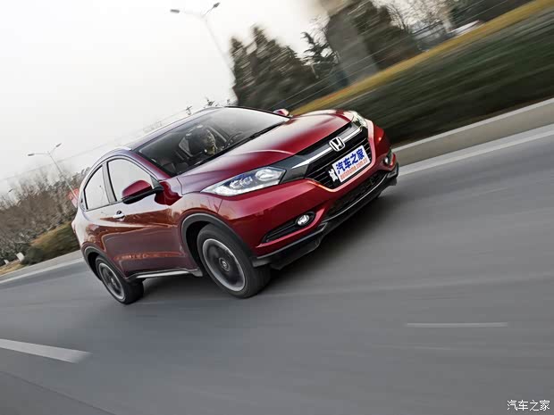 广汽本田 缤智 2015款 1.8L CVT两驱豪华型 广汽本田 缤智 2015款 1.8L CVT两驱豪华型