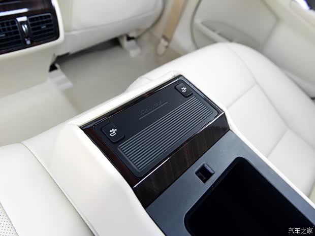 广汽丰田 凯美瑞 2015款 2.5HG 豪华导航版