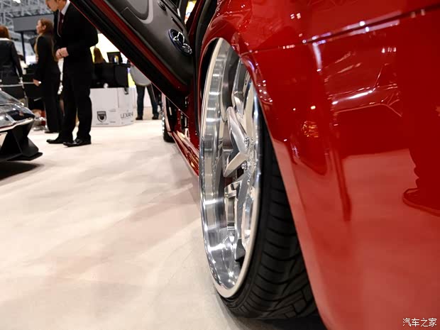 克莱斯勒(进口) 克莱斯勒300C(进口) 2014款 3.0L 卓越版 克莱斯勒(进口) 克莱斯勒300C(进口) 2014款 3.0L 卓越版