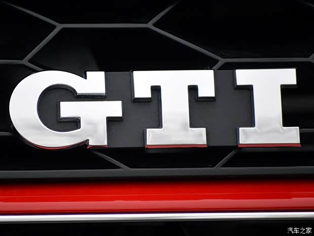 大眾(進(jìn)口) 高爾夫(進(jìn)口) 2015款 GTI 手動版
