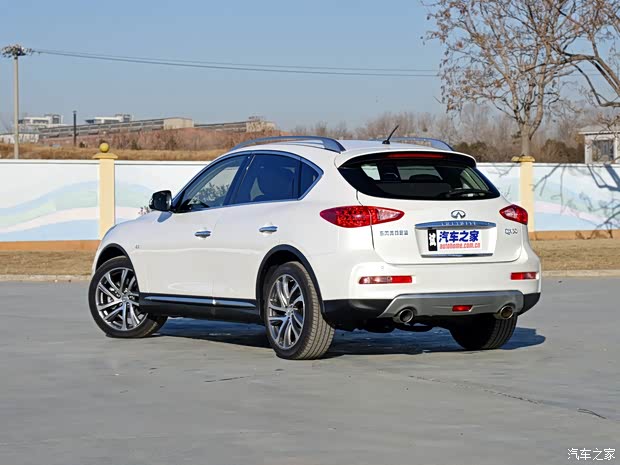 东风英菲尼迪 英菲尼迪QX50 2015款 2.5L 尊享版 东风英菲尼迪 英菲尼迪QX50 2015款 2.5L 尊享版