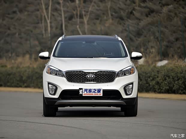 起亚(进口) 索兰托 2015款 索兰托L 2.4L 汽油4WD精英版 7座 国V 起亚(进口) 索兰托 2015款 索兰托L 2.4L 汽油4WD精英版 7座 国V