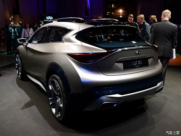 英菲尼迪(进口) 英菲尼迪QX30 2015款 基本型 英菲尼迪(进口) 英菲尼迪QX30 2015款 基本型