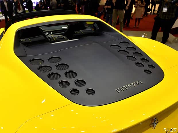 法拉利 Sergio 2015款 量產(chǎn)版