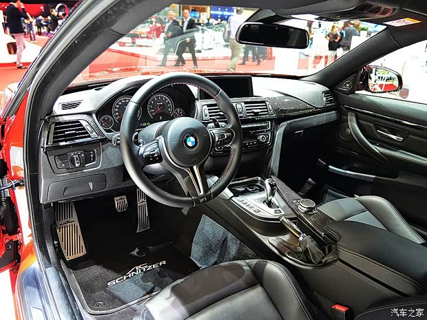 亚琛施纳泽 亚琛施纳泽 M4 2015款 基本型 亚琛施纳泽 亚琛施纳泽 M4 2015款 基本型