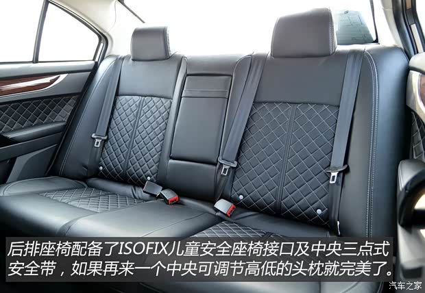 众泰汽车 众泰Z500 2015款 1.5T CVT尊贵型