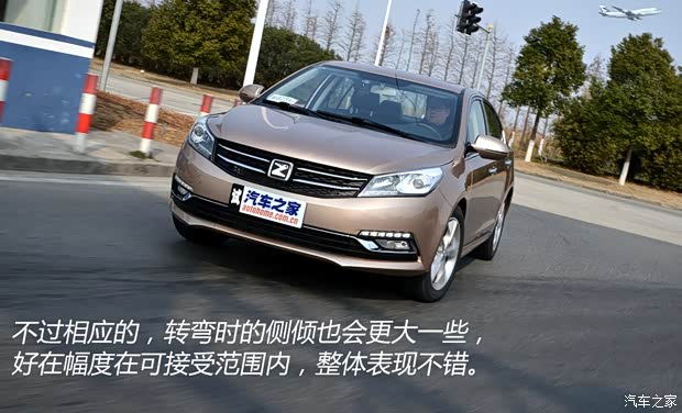 众泰汽车 众泰Z500 2015款 1.5T CVT尊贵型