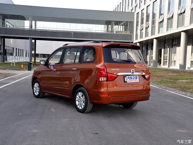 華晨鑫源 華晨金杯750 2015款 1.5L 旗艦型