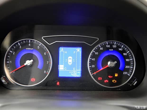 東風(fēng)風(fēng)行 風(fēng)行F600 2015款 基本型