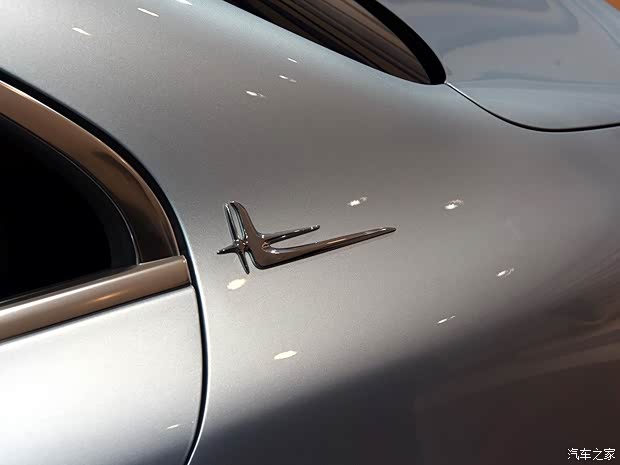 北京奔馳 奔馳C級 2015款 C 350eL 基本型