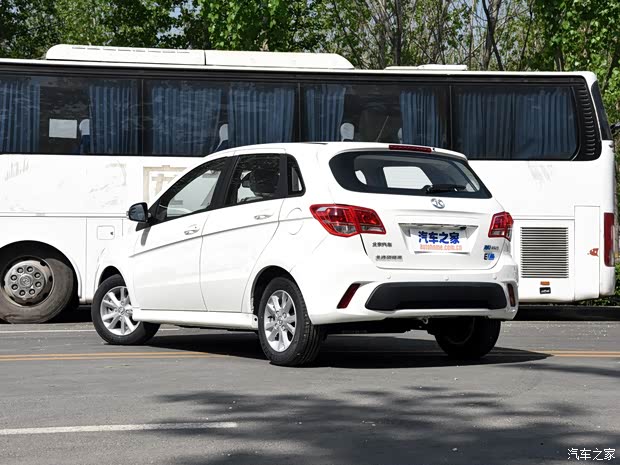 北汽新能源 EV系列 2015款 EV160 轻秀版