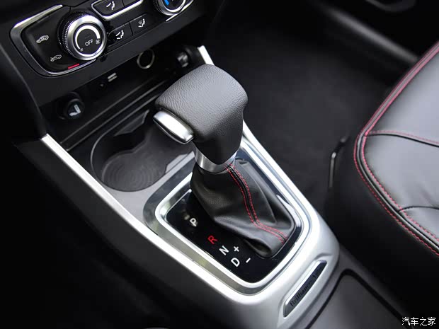 華晨中華 中華V3 2015款 1.5T 自動基本型