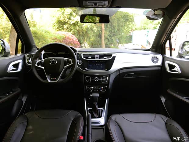 華晨中華 中華V3 2015款 1.5T 自動基本型