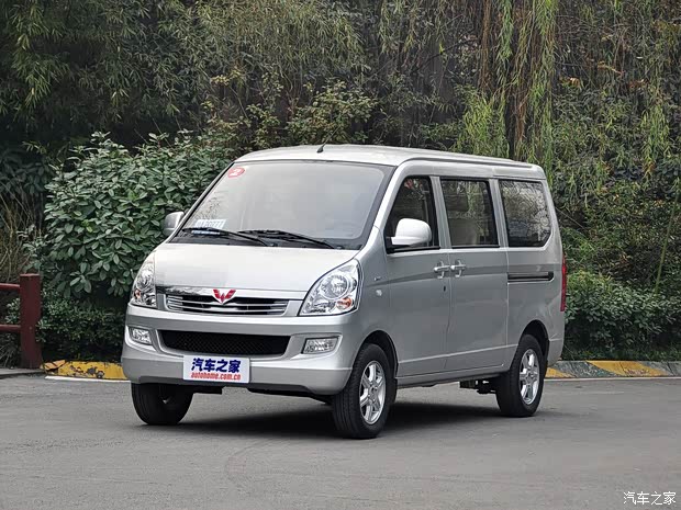 上汽通用五菱 五菱荣光 2015款 1.2L标准型CNG