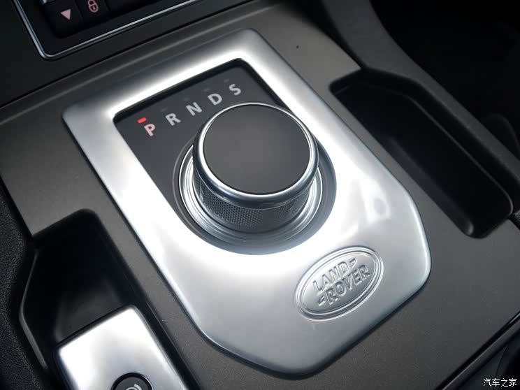 路虎(进口) 第四代发现 2015款 3.0 SDV6 HSE 柴油版