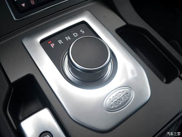 路虎(进口) 第四代发现 2015款 3.0 SDV6 HSE 柴油版