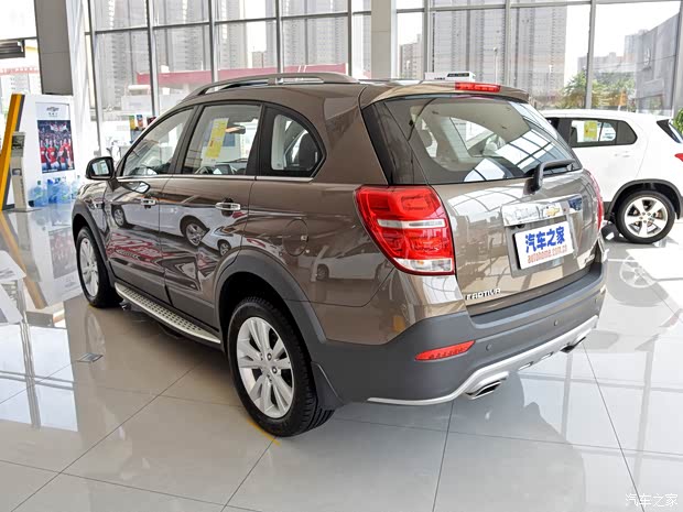 通用雪佛蘭 科帕奇 2015款 2.4L 四驅(qū)旗艦版 7座 通用雪佛蘭 科帕奇 2015款 2.4L 四驅(qū)旗艦版 7座