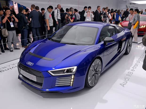 奥迪(进口) 奥迪R8 2016款 e-tron 奥迪(进口) 奥迪R8 2016款 e-tron