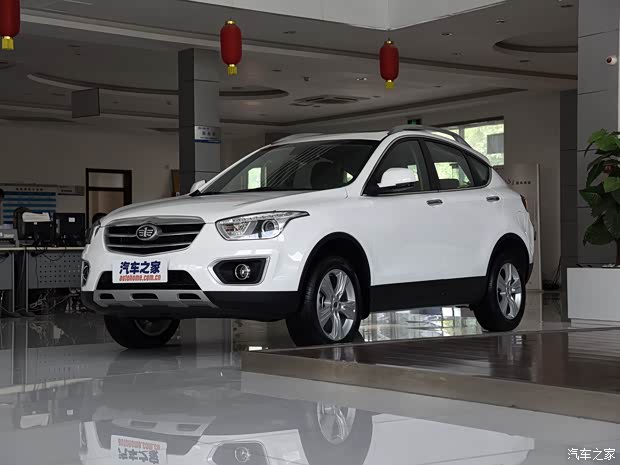 一汽奔騰 奔騰X80 2015款 2.0L 手動(dòng)舒適兩周年紀(jì)念型