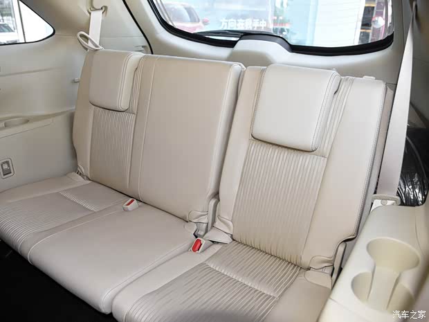 广汽丰田 汉兰达 2015款 2.0T 四驱精英版 7座