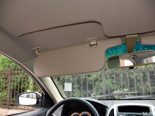 比亚迪 比亚迪F3 2015款 节能版 1.5L 手动舒适型 比亚迪 比亚迪F3 2015款 节能版 1.5L 手动舒适型