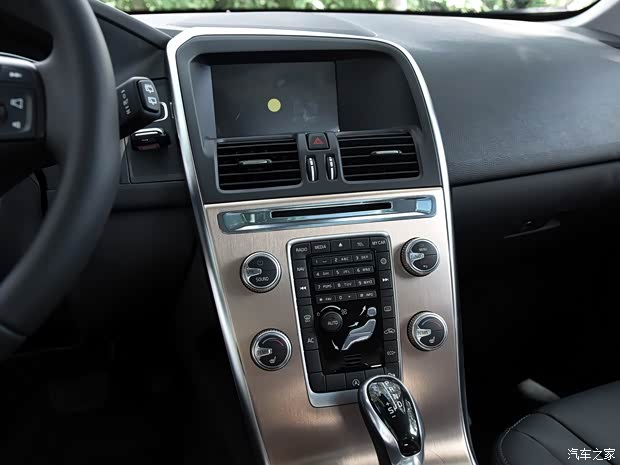 沃尔沃亚太 沃尔沃XC60 2016款 2.0T T5 智进版