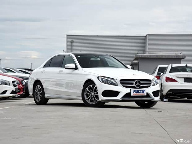 北京奔驰 奔驰C级 2015款 改款 C 200 L 运动型