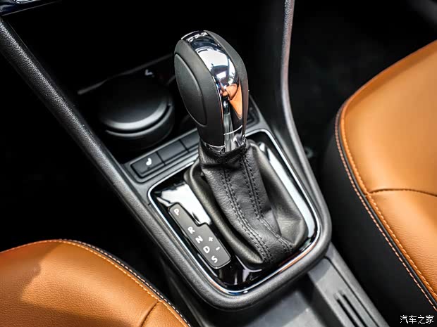 上海大众 桑塔纳·浩纳 2015款 230TSI DSG豪华型