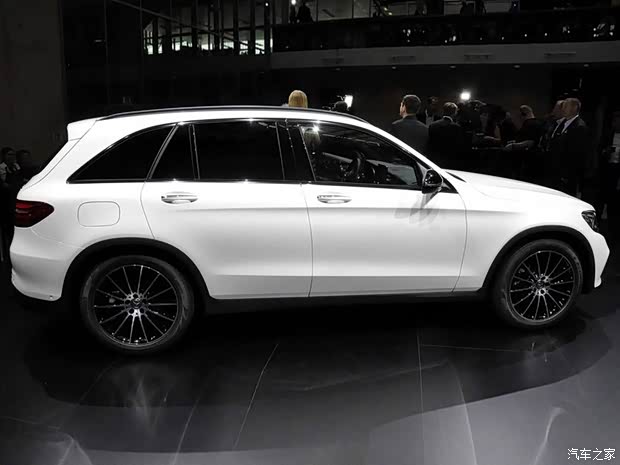 奔驰(进口) 奔驰GLC级(进口) 2015款 250d 4MATIC 奔驰(进口) 奔驰GLC级(进口) 2015款 250d 4MATIC