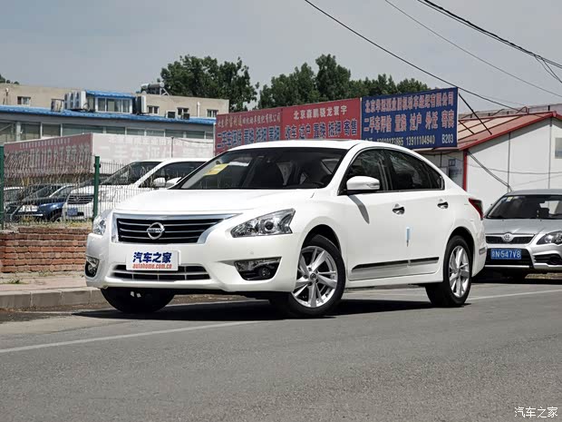 东风日产 天籁 2015款 2.0L XL Upper欧冠科技版 东风日产 天籁 2015款 2.0L XL Upper欧冠科技版