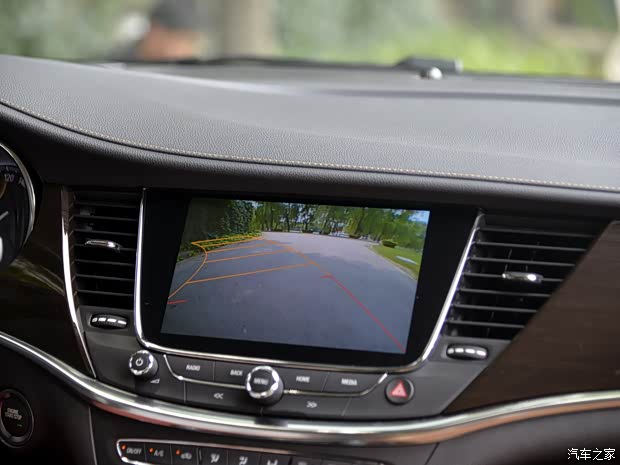 通用别克 威朗 2015款 20T 双离合旗舰型 通用别克 威朗 2015款 20T 双离合旗舰型