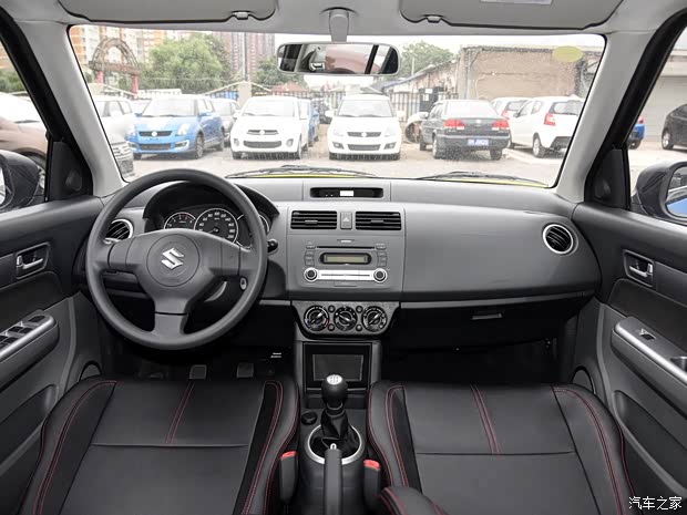 长安铃木 雨燕 2015款 1.5L 手动限定版