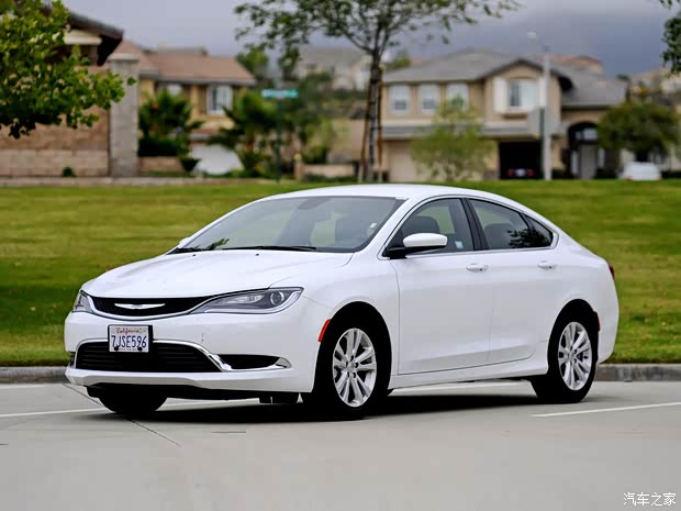 克萊斯勒(進(jìn)口) 克萊斯勒200 2015款 C 基本型