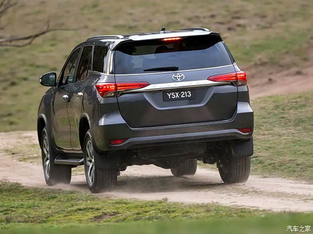 丰田(进口) Fortuner 2016款 基本型 丰田(进口) Fortuner 2016款 基本型