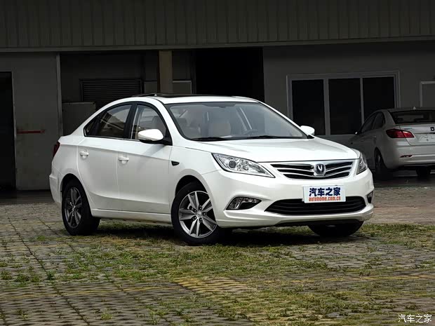 长安汽车 逸动 2015款 1.6L 自动豪华型