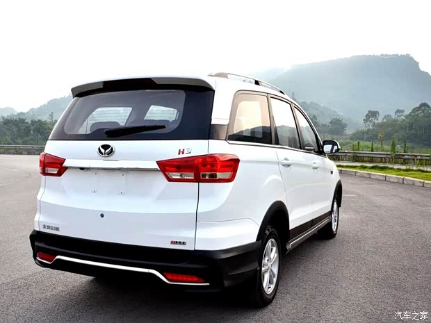 北汽銀翔 幻速H3 2015款 基本型 北汽銀翔 幻速H3 2015款 基本型