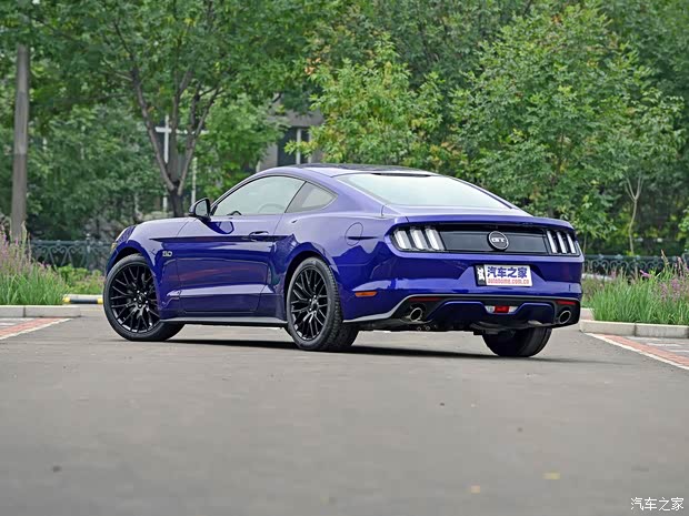 福特(进口) 野马 2015款 5.0L GT 性能版