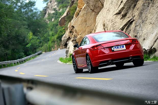 奧迪(進口) 奧迪TT 2015款 TT Coupe 45 TFSI quattro 奧迪(進口) 奧迪TT 2015款 TT Coupe 45 TFSI quattro