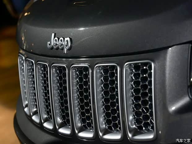 Jeep(進(jìn)口) 大切諾基(進(jìn)口) 2015款 Montreux Jazz Festival