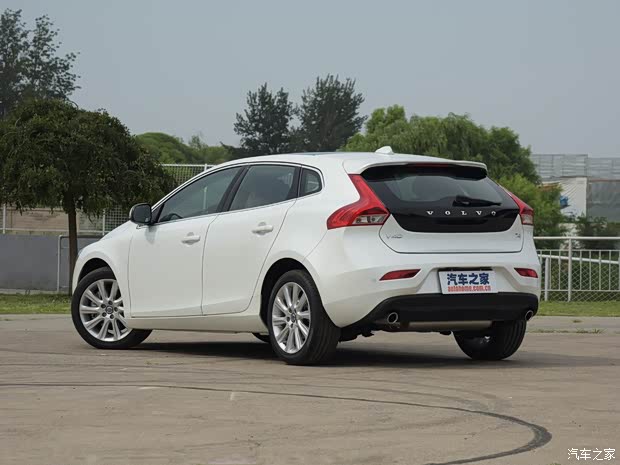 沃尔沃(进口) 沃尔沃V40 2016款 2.0T T4 智雅版